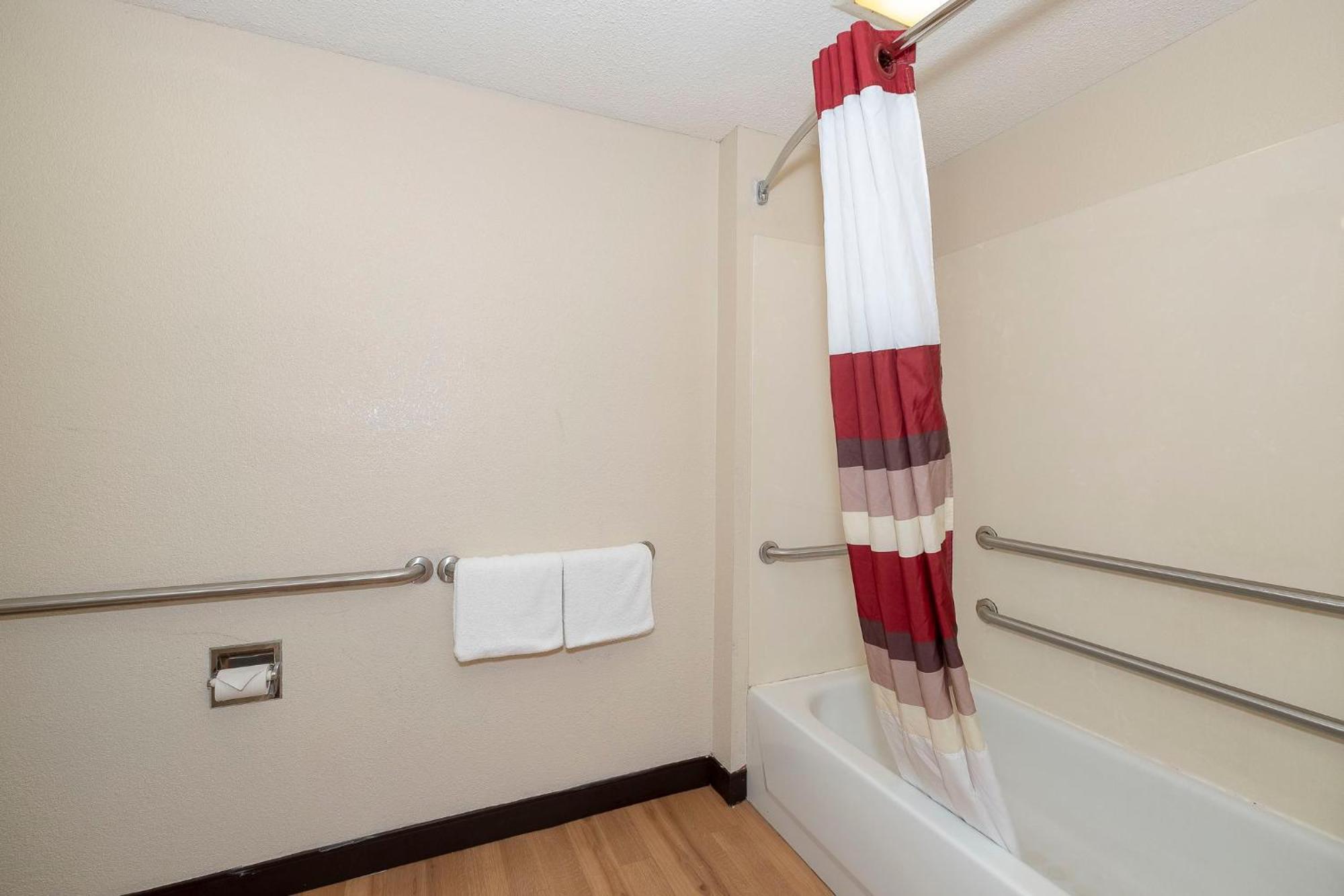 Red Roof Inn Mt Laurel Mount Laurel Bagian luar foto
